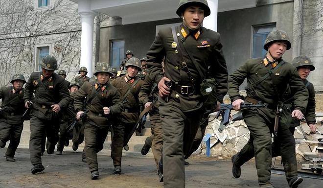 海军杜新立与叛徒的较量，忠诚与背叛的较量，海军杜新立，忠诚与背叛的较量之战叛徒对决