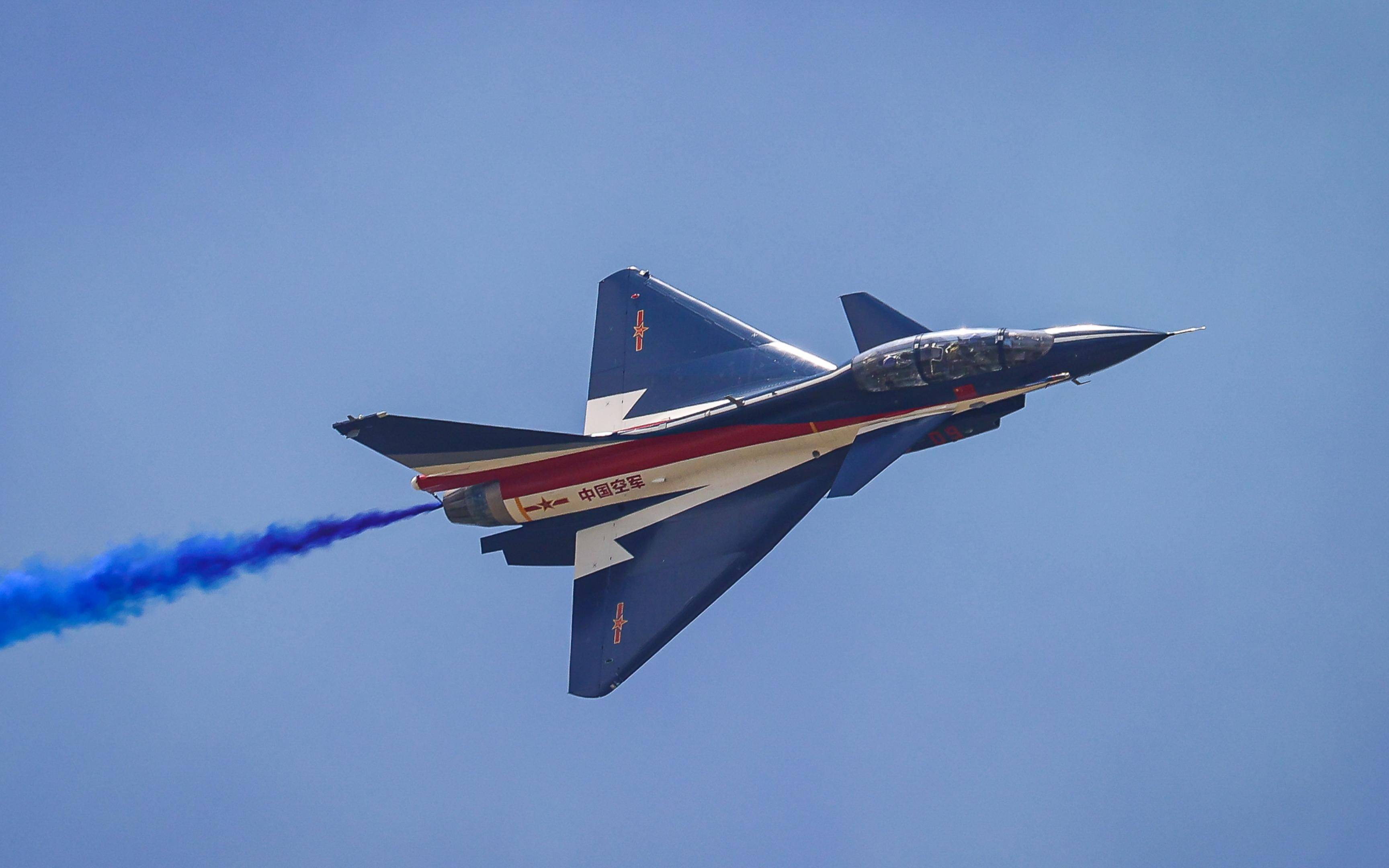 中国空军装备大揭秘,歼-20与歼-16的数量惊人发展,中国空军装备揭秘,歼-20与歼-16数量惊人发展态势