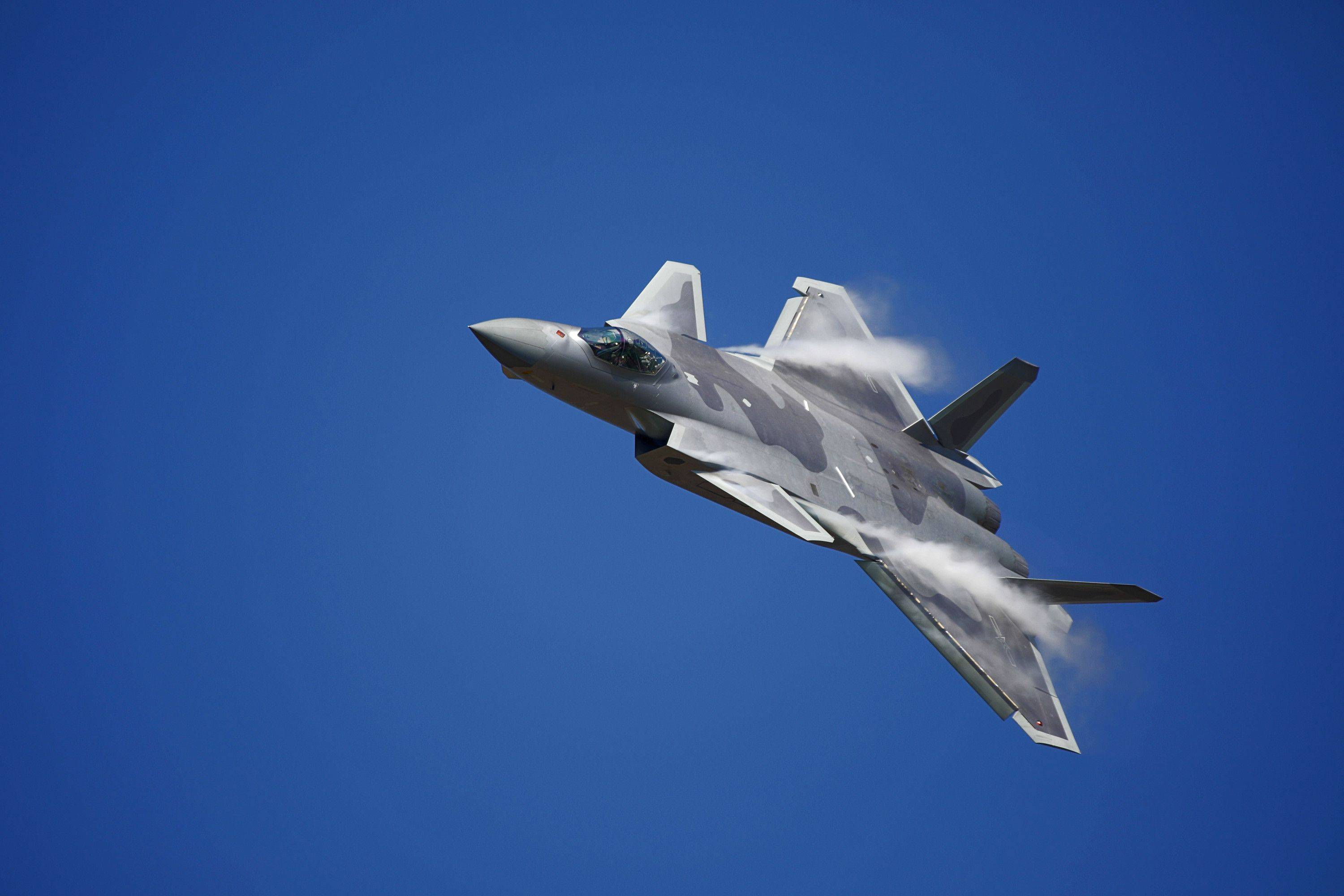 中国空军装备大揭秘,歼-20与歼-16的数量惊人发展,中国空军装备揭秘,歼-20与歼-16数量惊人发展态势