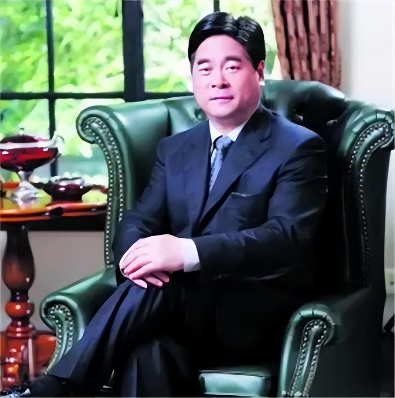 如何折一只歼-20战斗机模型,歼-20战斗机模型折纸教程