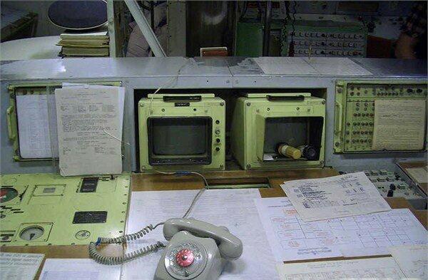 俄罗斯德尔塔级弹道导弹核潜艇，深海中的战略利器，俄罗斯德尔塔级核潜艇，深海战略利器的力量展现