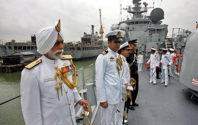 每艘052D服役时间，探索中国海军现代化之路的重要里程碑，中国海军现代化里程碑，052D驱逐舰的服役时间探索