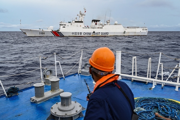 中国海警驱逐越南海警,维护海洋秩序,彰显国家力量,中国海警驱逐越南海警,坚决维护海洋秩序,彰显国家实力