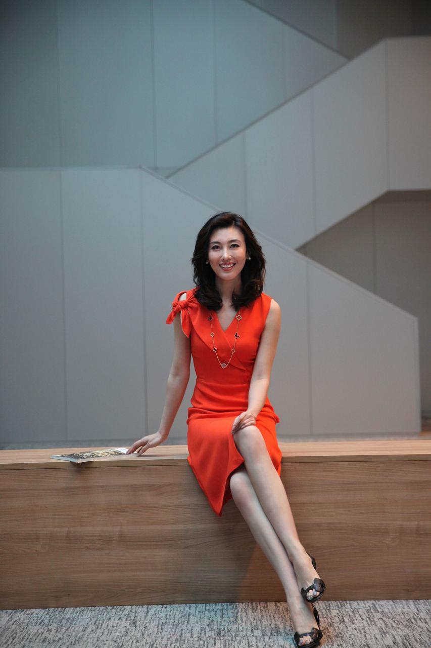 海峡主持人简介资料,海峡主持人的简介资料