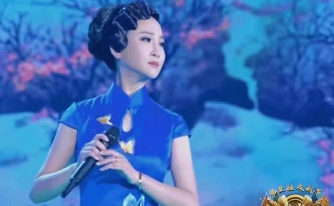 京剧演员储兰兰去世,一位璀璨星辰的陨落,京剧演员储兰兰逝世,璀璨星辰的陨落