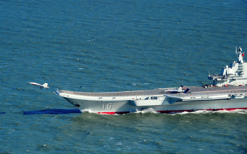 甘肃舰航母，中国海军力量的新里程碑，中国海军新里程碑，甘肃舰航母的崛起