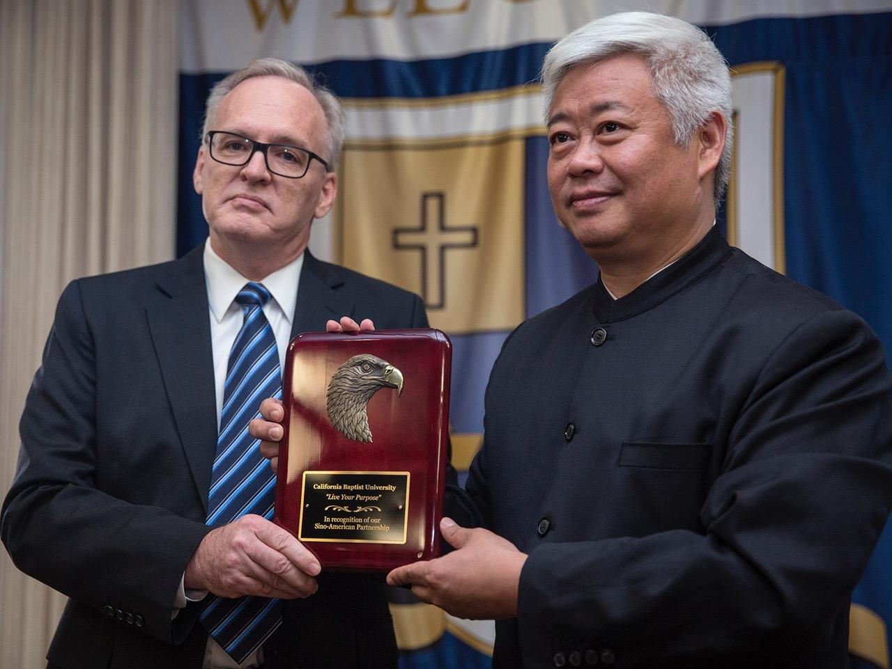 美中战争局势模拟,深度分析与预测,美中战争局势模拟深度分析与预测报告揭秘未来走向