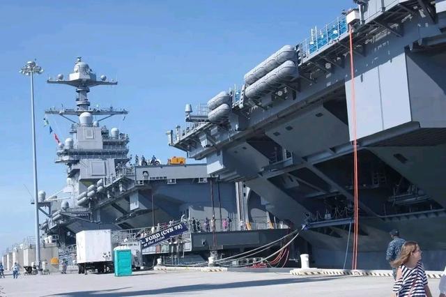 福特号航空母舰的停泊之地，福特号航空母舰停泊之地揭秘