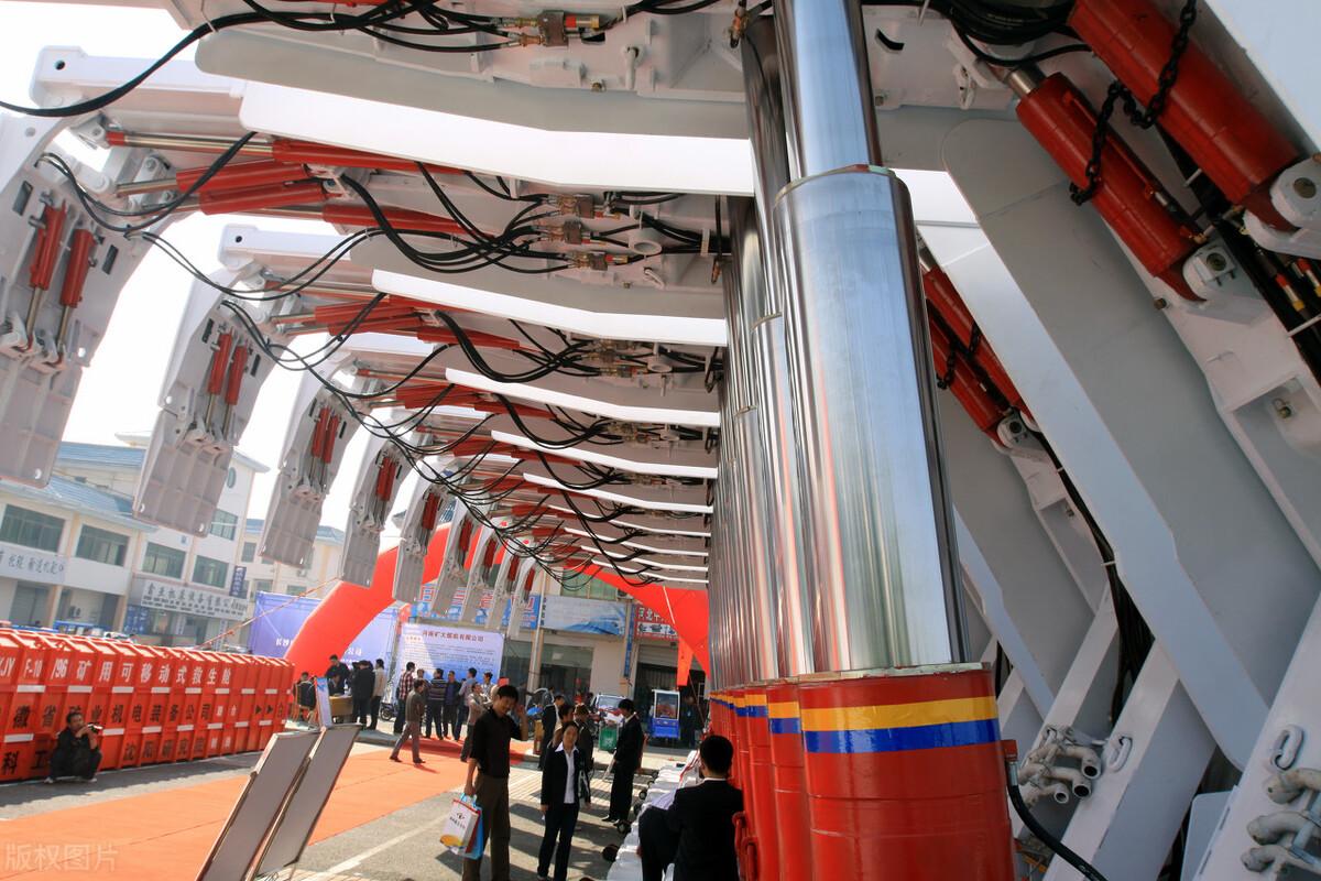 美国航母的实力与影响力,一种全球海军力量的评估,美国航母实力与影响力,全球海军力量的评估