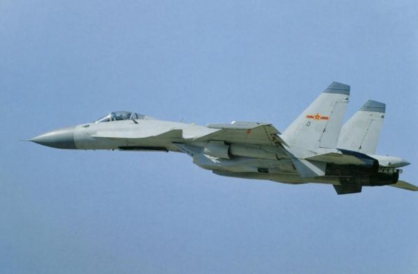 歼15战斗机遥控玩具,探索与体验,歼15战斗机遥控玩具,探索飞行之旅,体验战斗激情