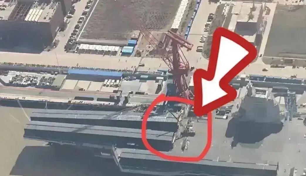 最新航母下水,海洋强国的新里程碑,最新航母下水,标志海洋强国迈入新里程碑