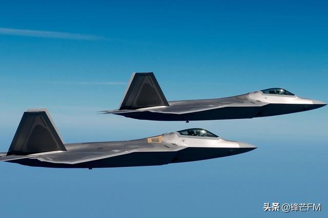 F-22是四代机的杰出代表,F-22,四代机的卓越典范