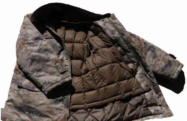 揭秘新一代国产19式荒漠迷彩作战大衣,功能与设计的完美结合,新一代国产19式荒漠迷彩作战大衣,功能与设计的巅峰融合揭秘