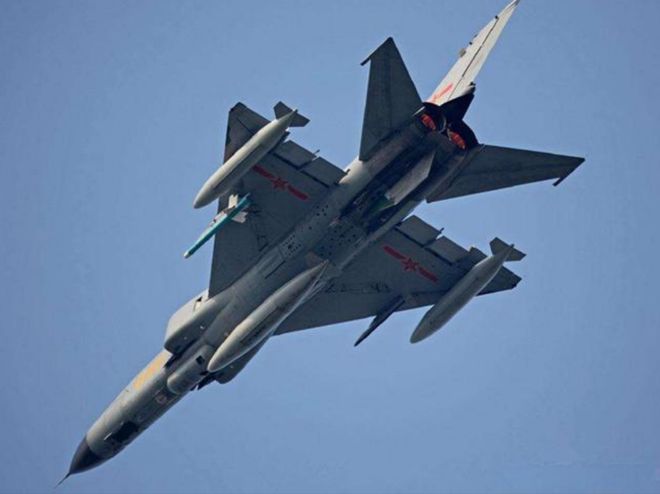 歼8现役,中国空军的重要力量,歼8现役,中国空军不可或缺的战力支柱