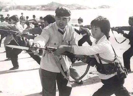 中国现在的武器装备怎么样,中国武器装备现状概览