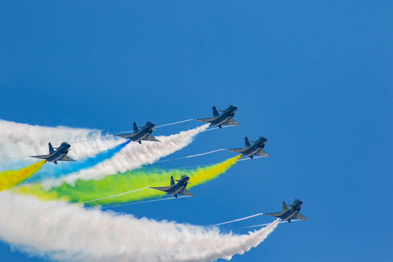 人民空军成立72周年,辉煌历程与未来展望,人民空军72周年辉煌历程及未来展望