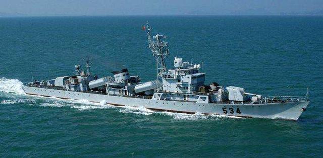 中国火炮护卫舰,捍卫海洋安全的坚定力量,中国火炮护卫舰,捍卫海洋安全的中流砥柱