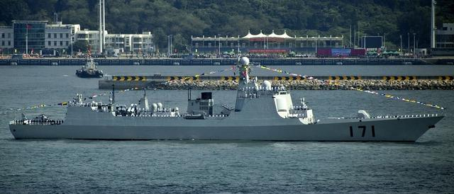 中国火炮护卫舰,捍卫海洋安全的坚定力量,中国火炮护卫舰,捍卫海洋安全的中流砥柱