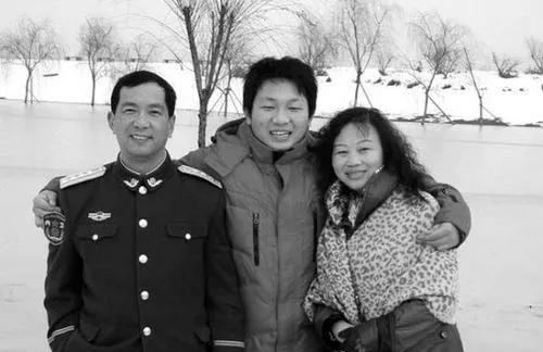 丁晓兵儿子丁陶涛,传承与担当,丁陶涛,传承与担当——丁晓兵儿子的故事