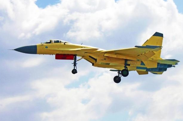 画一架歼-15战斗机，探索中国空中力量的杰出代表，中国空中力量的杰出代表，歼-15战斗机绘制探索