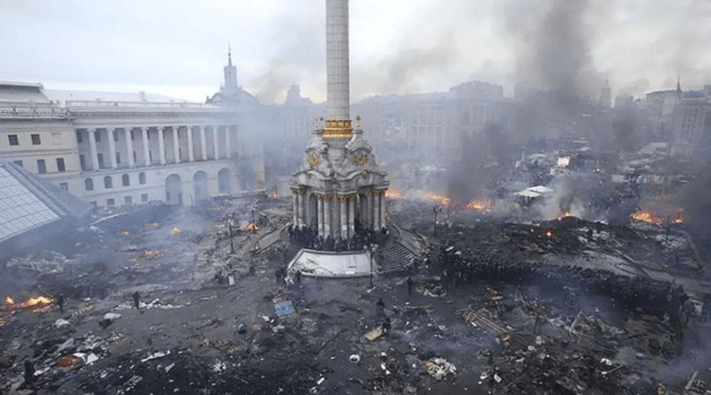 俄军撤离巴赫穆特郊区的战略调整与未来展望，俄军撤离巴赫穆特郊区的战略调整及其未来展望
