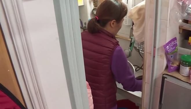 越南租一个月女人要多少钱,深度解析背后的真相与误解,越南租女友一个月的费用真相与误解解析