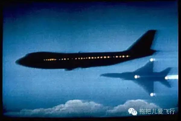 韩国客机遭前苏联战斗机击落的悲剧事件,韩国客机遭前苏联战斗机击落事件,揭示悲剧真相
