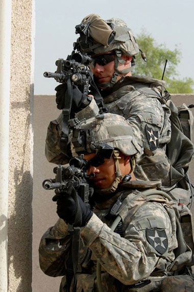 美国现役陆军装备概览,美国现役陆军装备全景解析